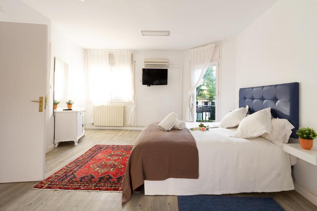Villa Alicia Sitges Exterior foto