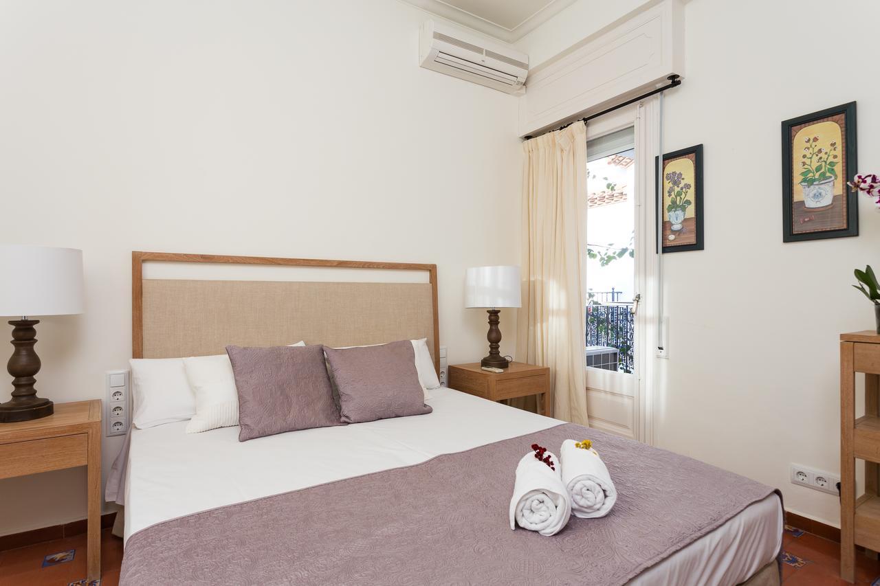 Villa Alicia Sitges Exterior foto