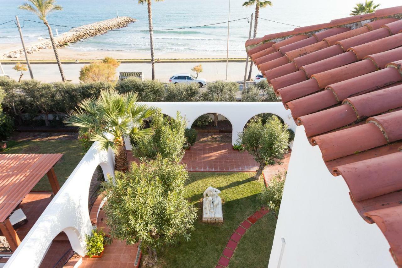 Villa Alicia Sitges Exterior foto